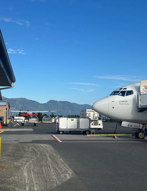 11-boeing-tarmac
